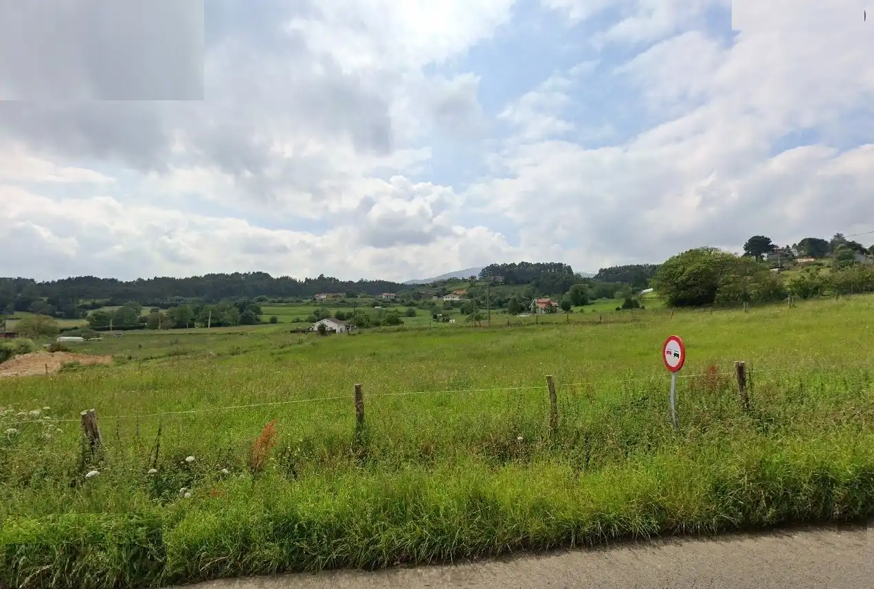 Residencial en venta en Castrillón