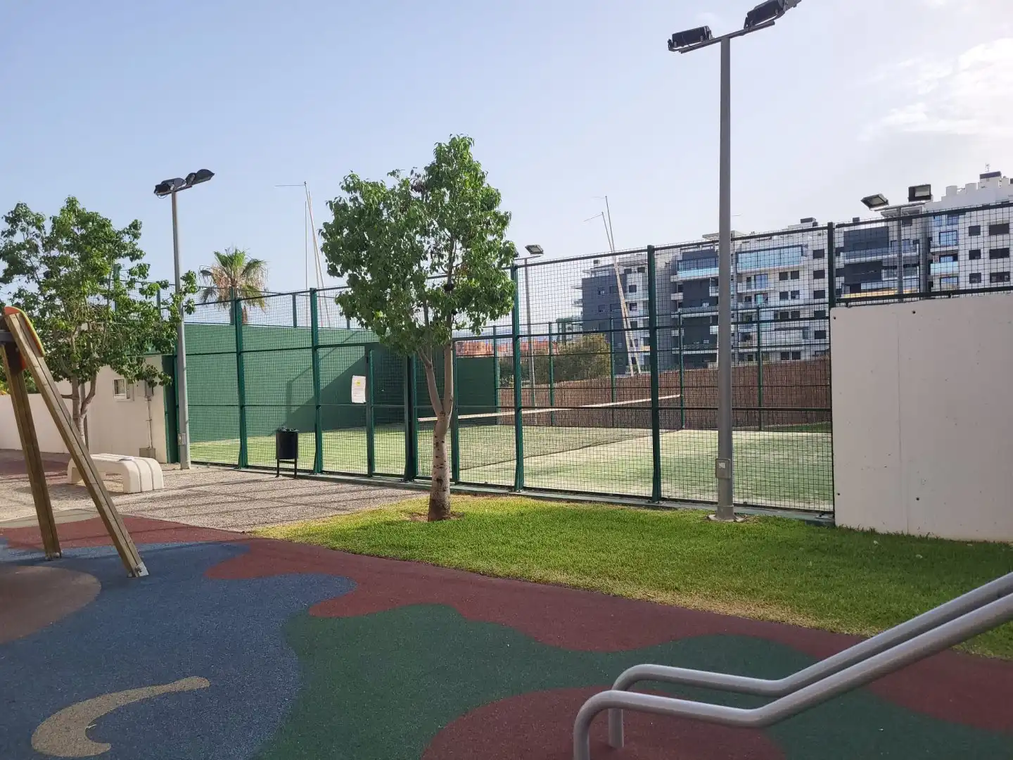 Aparcament de Pis de lloguer en Málaga amb Aire condicionat, Terrassa i Piscina