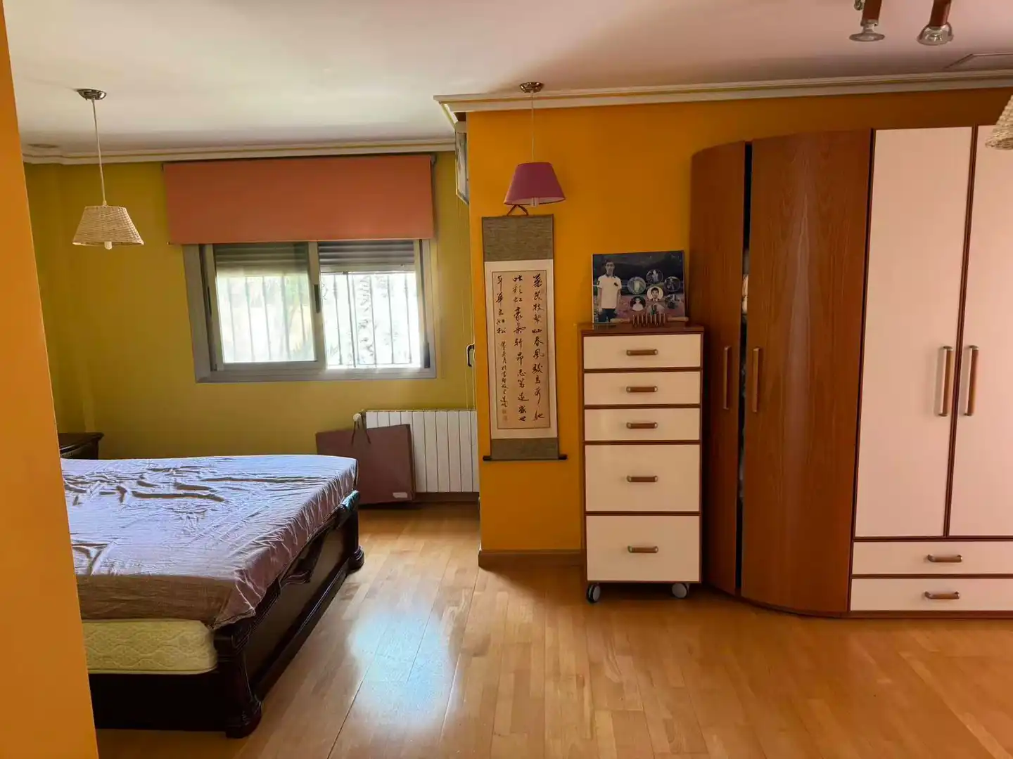 Habitación de Casa o chalet en venta en Elche / Elx con Aire acondicionado, Calefacción y Jardín privado