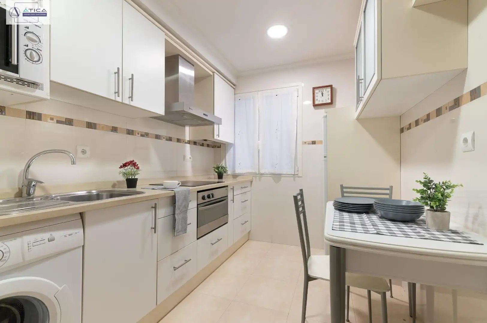 Cocina de Piso de alquiler en Santander con Calefacción y Amueblado