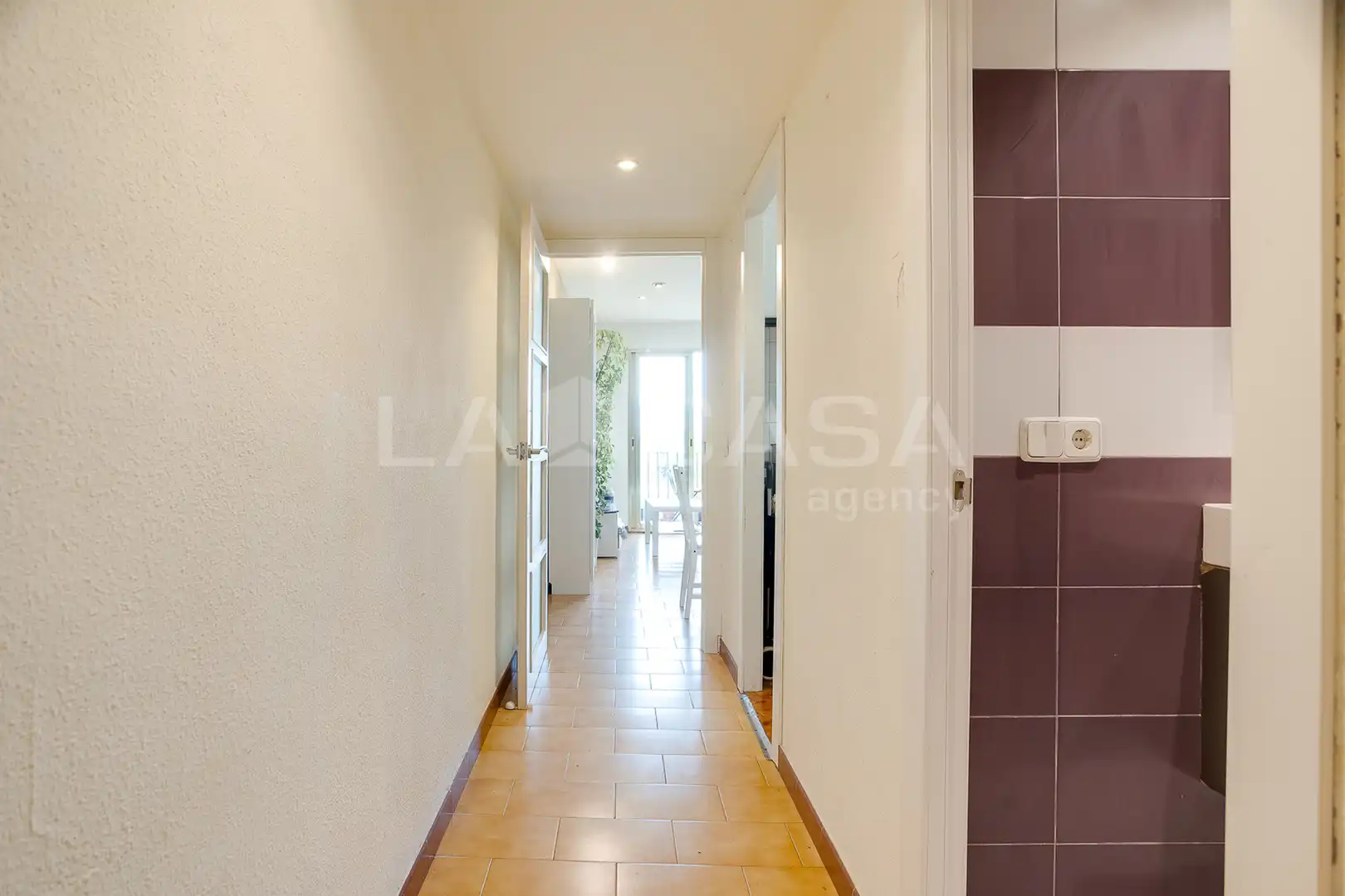 Piso en venta en Sant Adrià de Besòs con Balcón