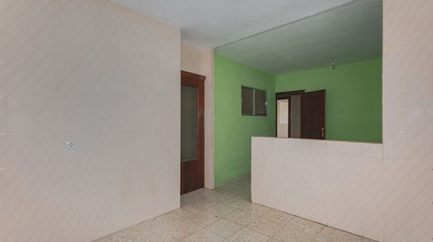 Foto 5 de Casa adosada en venda a Ramon y Cajal, Aliseda, Cáceres
