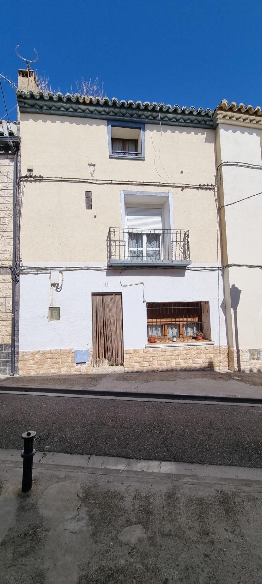 Vista exterior de Casa o chalet en venta en Épila con Terraza