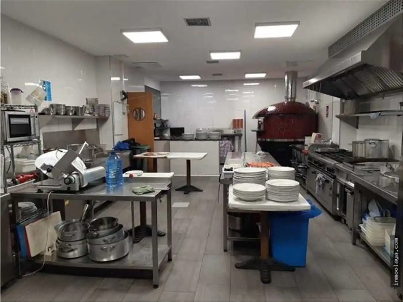 Business premises for transfer in Sants - Montjuïc, imagen 22