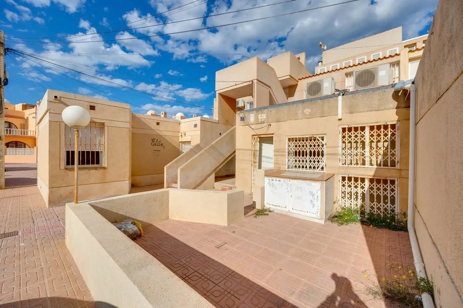 Exterior view of Commercial properties for sale in Torrevieja  with Air Conditioner