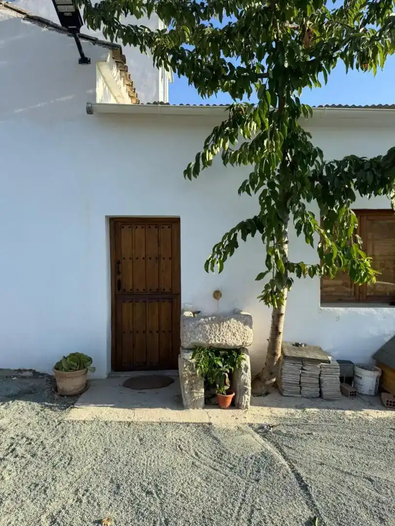 Country house zur Miete in Archidona mit Privatgarten, Parkett und Abstellraum