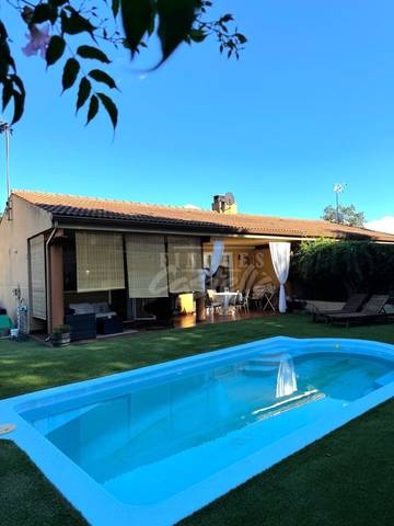 Casa-chalet en Venta en Sant Iscle de Vallalta