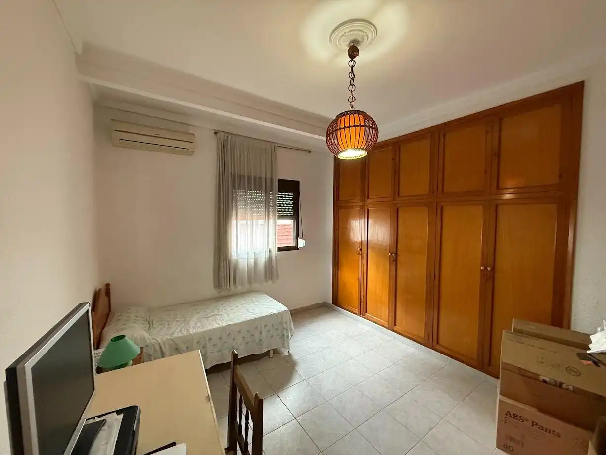 Habitación de Piso en venta en Mislata con Terraza, Trastero y Balcón