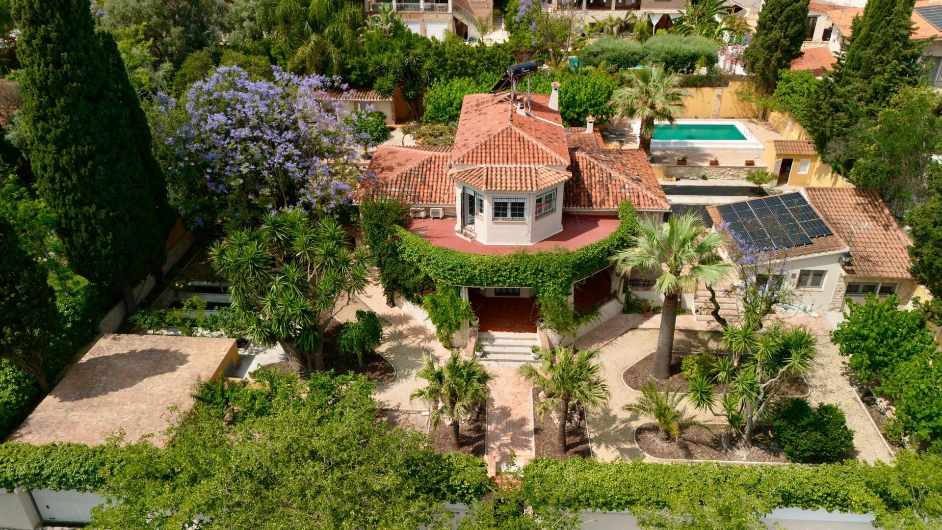 Vista exterior de Casa o chalet en venta en Alicante / Alacant con Aire acondicionado, Calefacción y Jardín privado