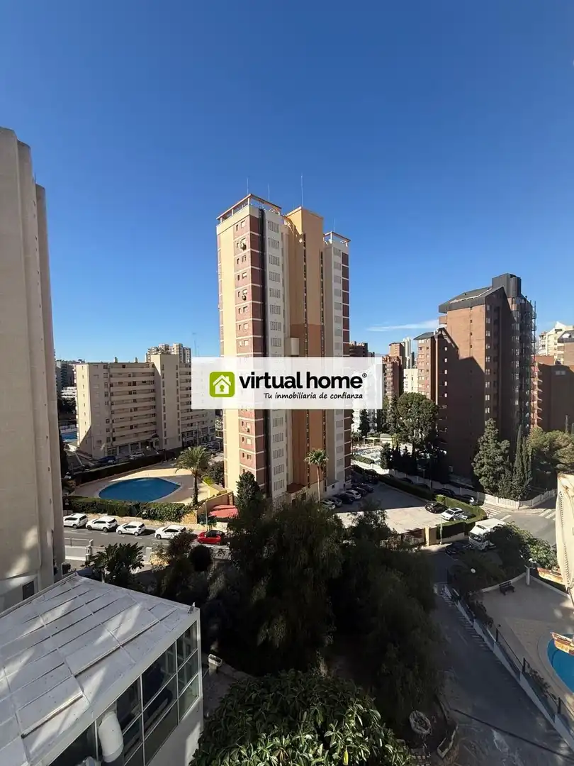 Vista exterior de Pis de lloguer en Benidorm amb Aire condicionat, Calefacció i Moblat