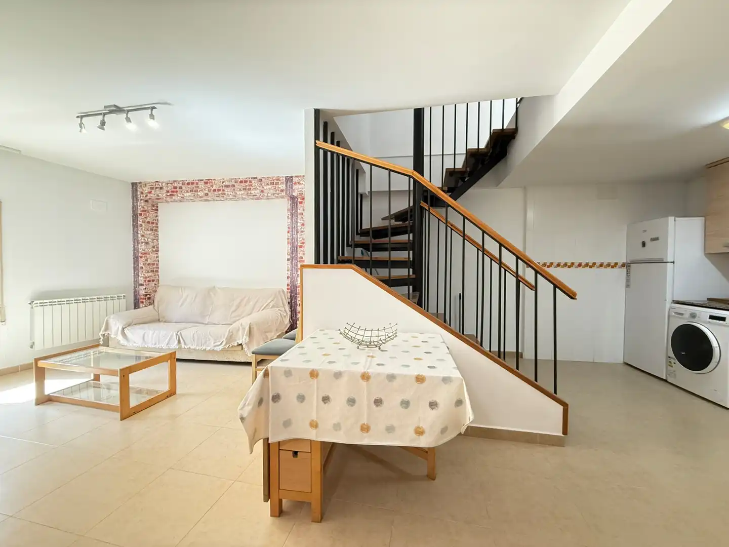 Duplexes for sale in Caspe  with Air Conditioner, Heating and Terrace