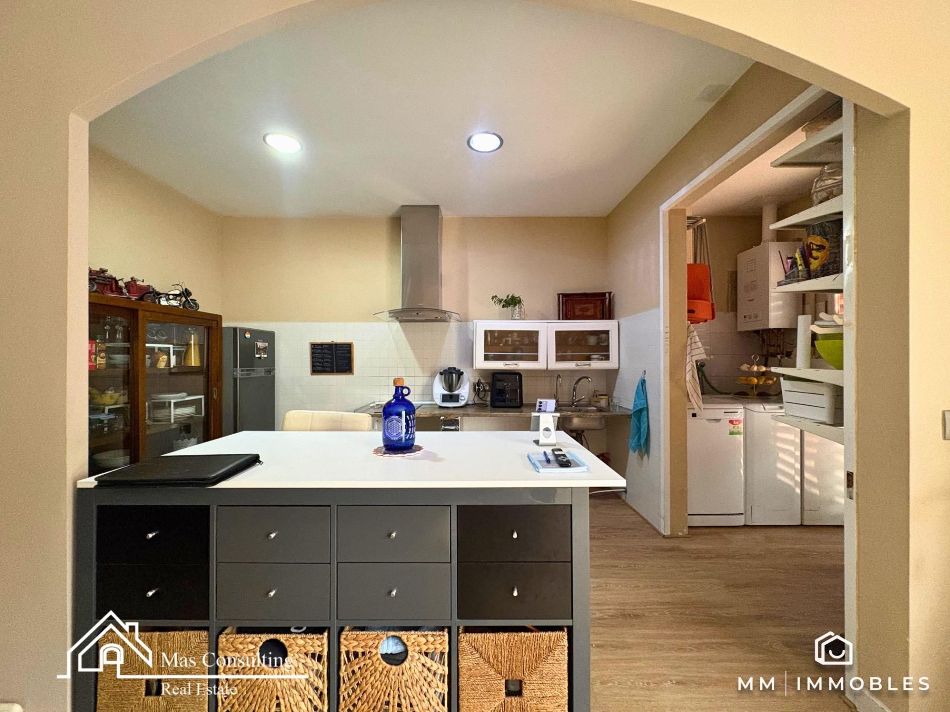 Cuina de Planta baixa en venda en Canovelles amb Calefacció, Jardí privat i Terrassa