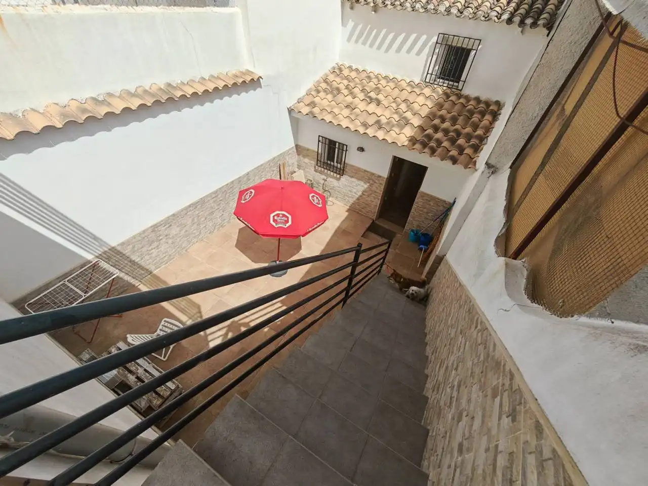 Außenansicht von Haus oder Chalet zum Verkauf in Montefrío mit Privatgarten, Terrasse und Möbliert