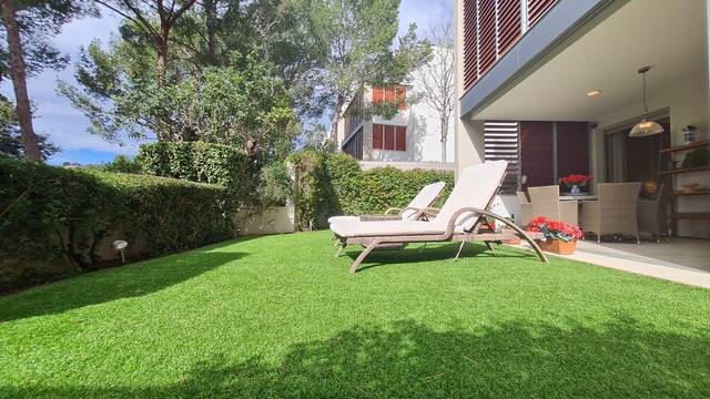 Planta baja en Alquiler en Portals Nous