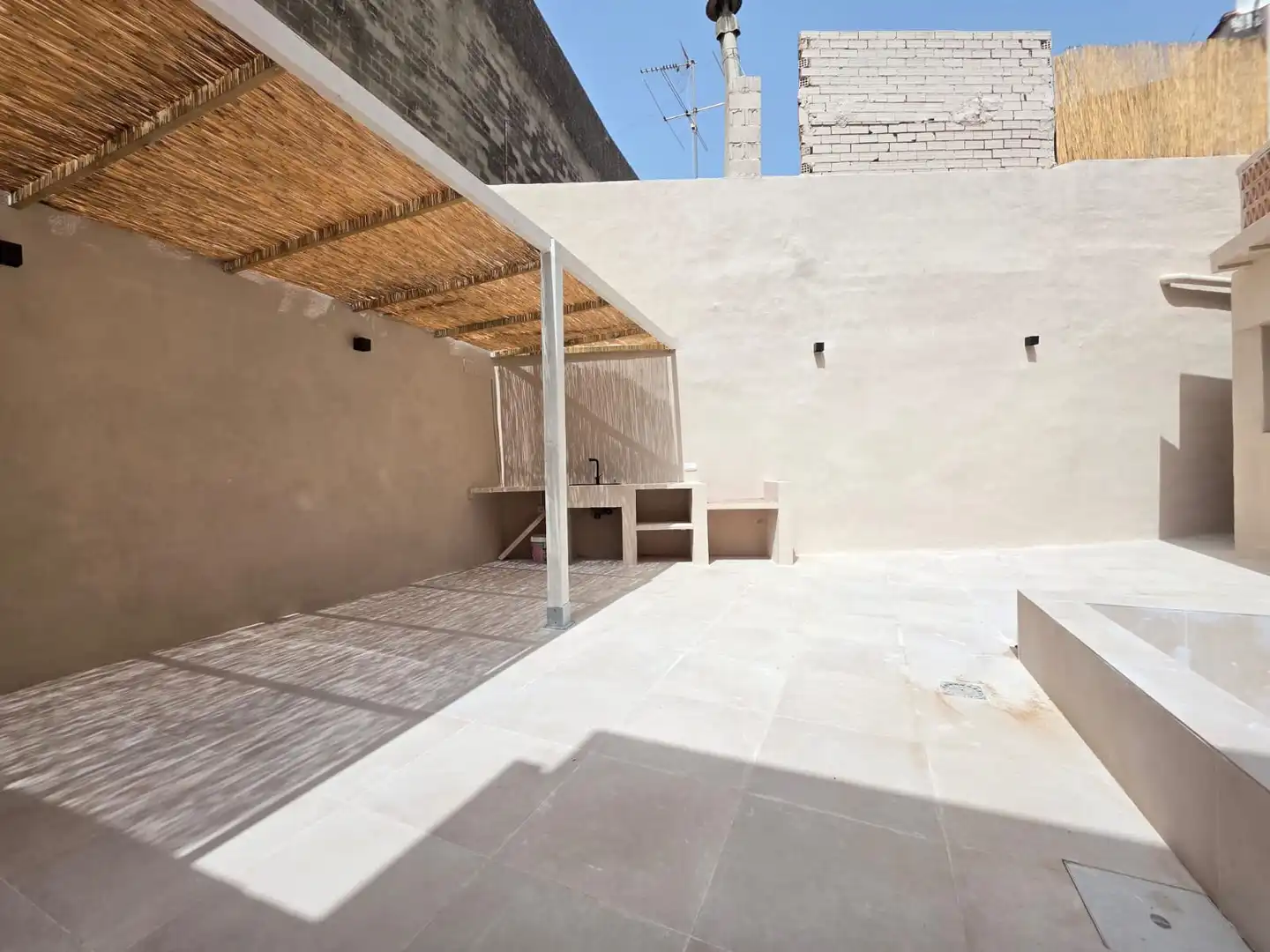 Reihenhaus mit Pool zum Verkauf in Casco Urbano, imagen 18