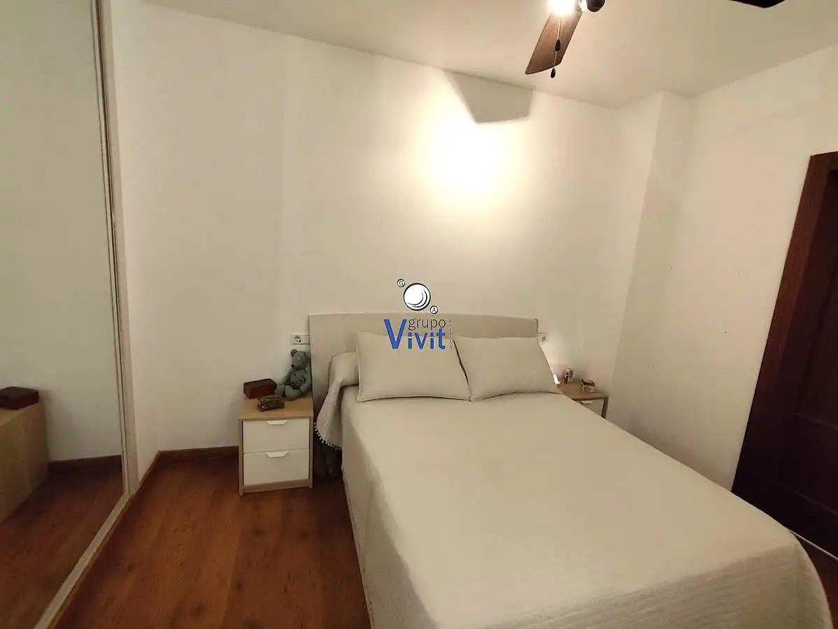 Bedroom of Flat for sale in Alcalá de Guadaira  with Air Conditioner and Parquet flooring