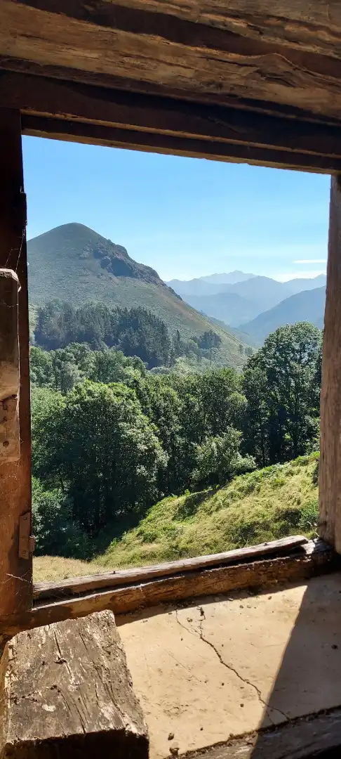 Außenansicht von Country house zum Verkauf in Piloña