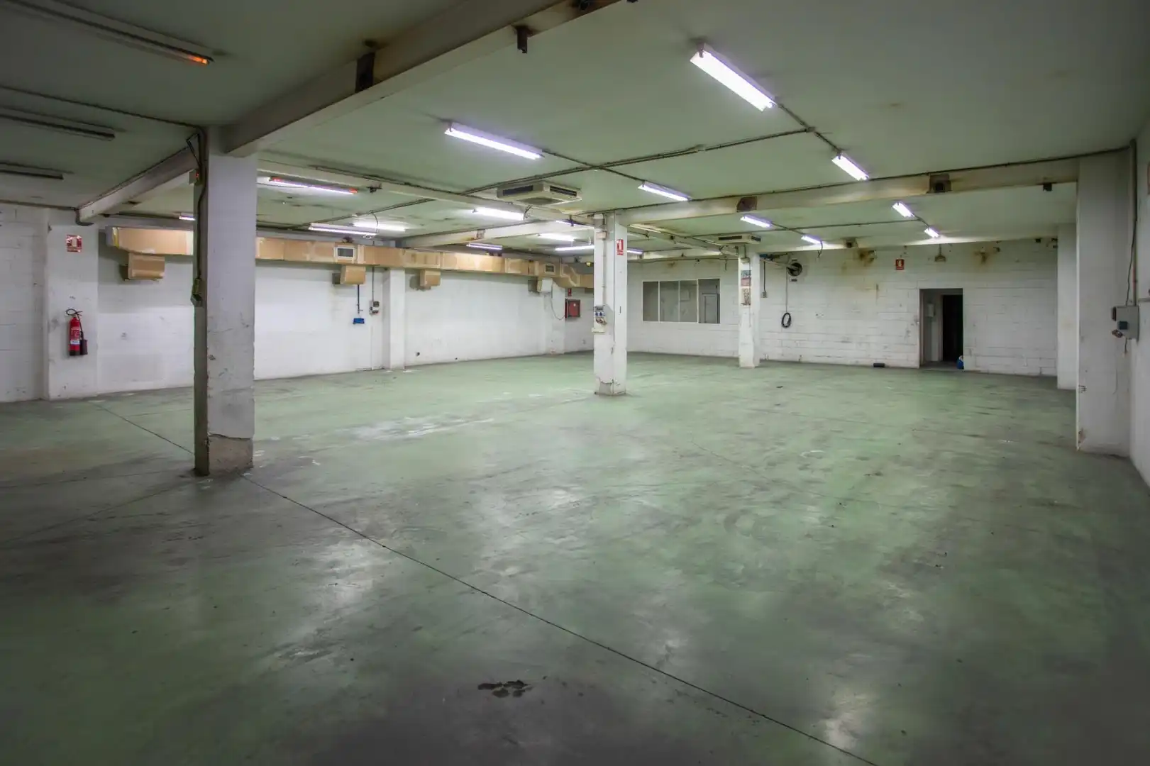 Nave industrial en alquiler en Carrer del Mercuri, 11 11, imagen 7