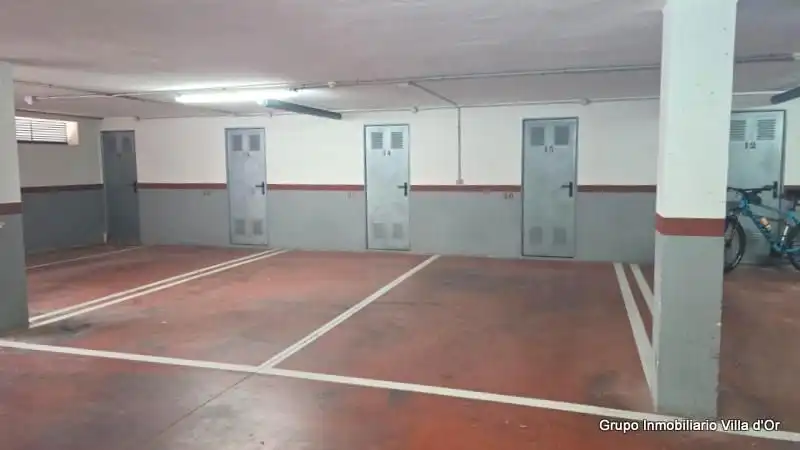 Parkplatz von Wohnungen zur Miete in Dénia mit Klimaanlage, Heizung und Terrasse