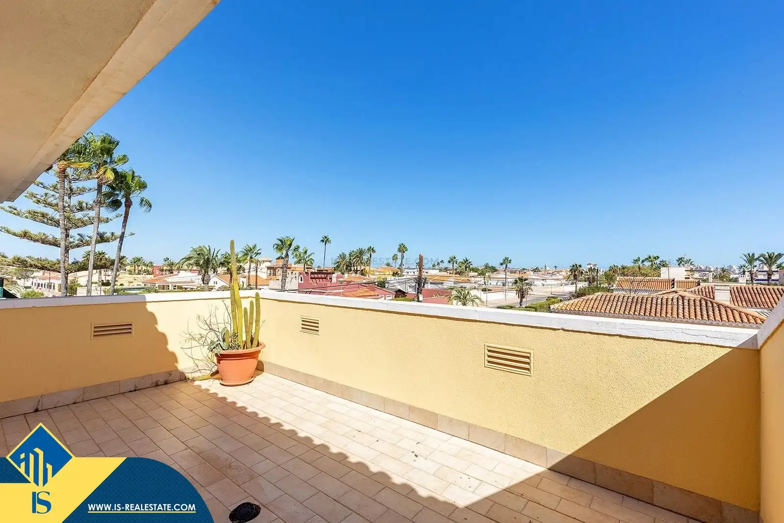 Chalet con jardín en venta en Zona Carrefour - Urbanizaciones, imagen 42