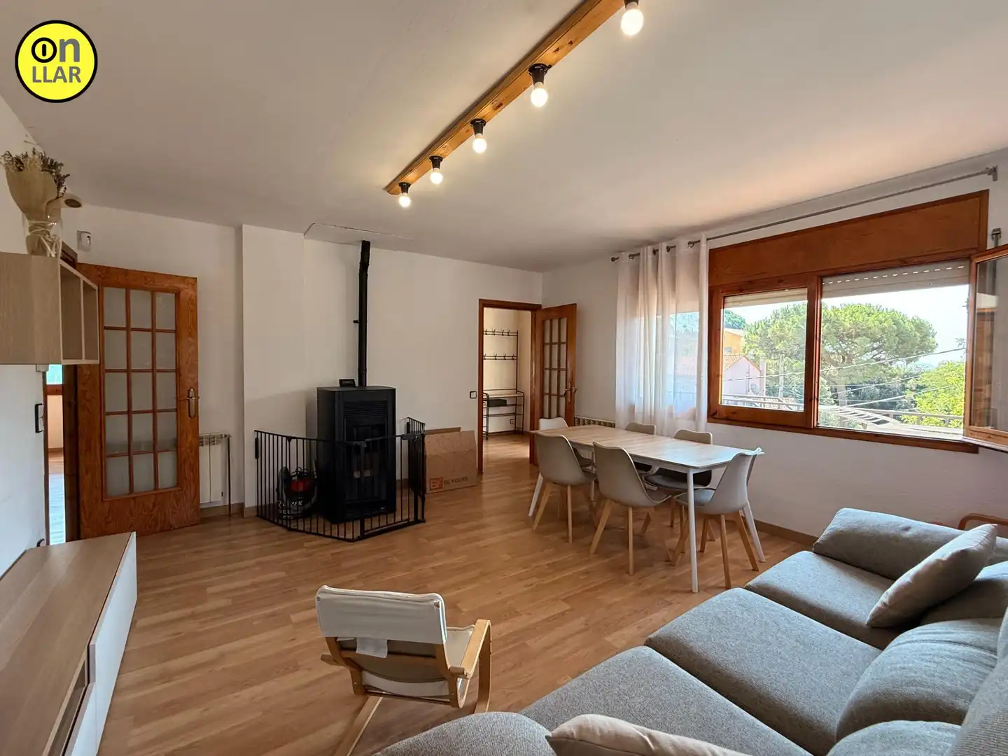 Sala de estar de Casa o chalet en venta en L'Ametlla del Vallès con Calefacción, Jardín privado y Terraza