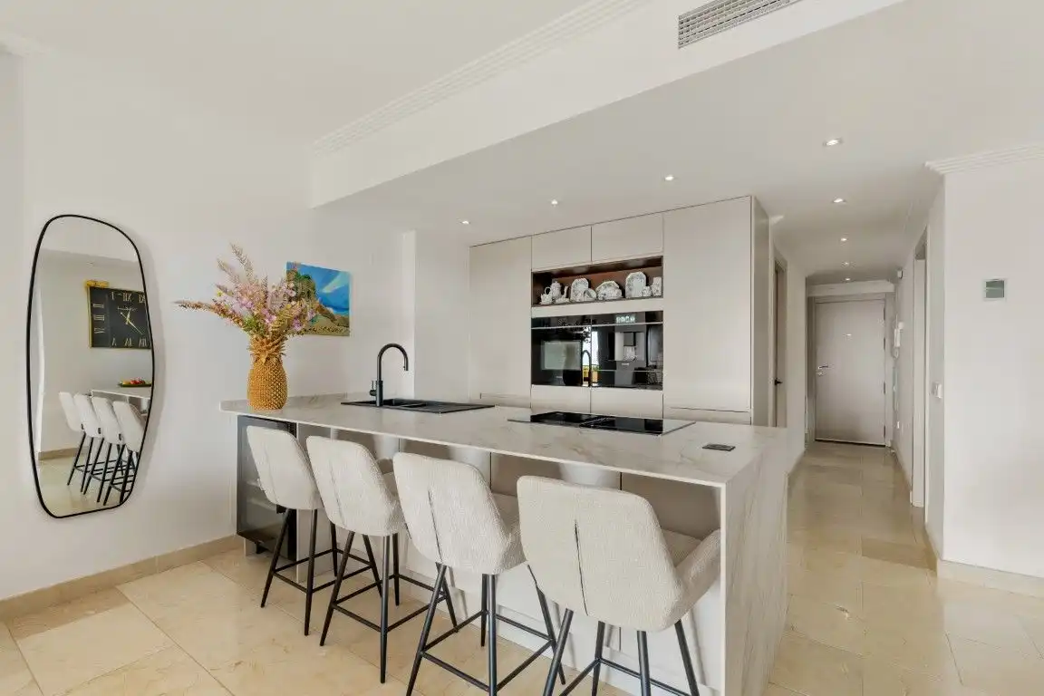 Piso con piscina en venta en El Paraíso, imagen 7