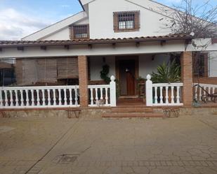 Vista exterior de Finca rústica en venda en  Córdoba Capital amb Aire condicionat i Piscina