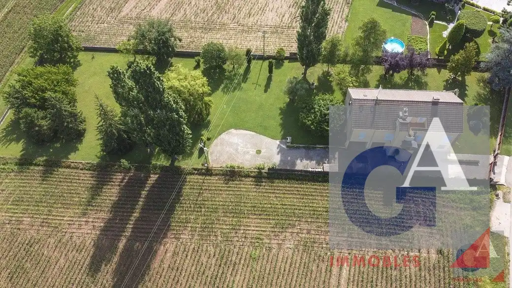 Casa amb terrassa en venda a La Vall d'en Bas, imagen 10