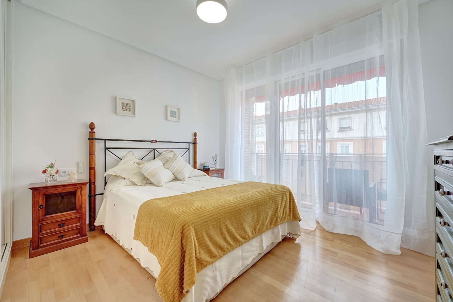 Bedroom of Flat for sale in  Pamplona / Iruña  with Heating, Parquet flooring and Balcony