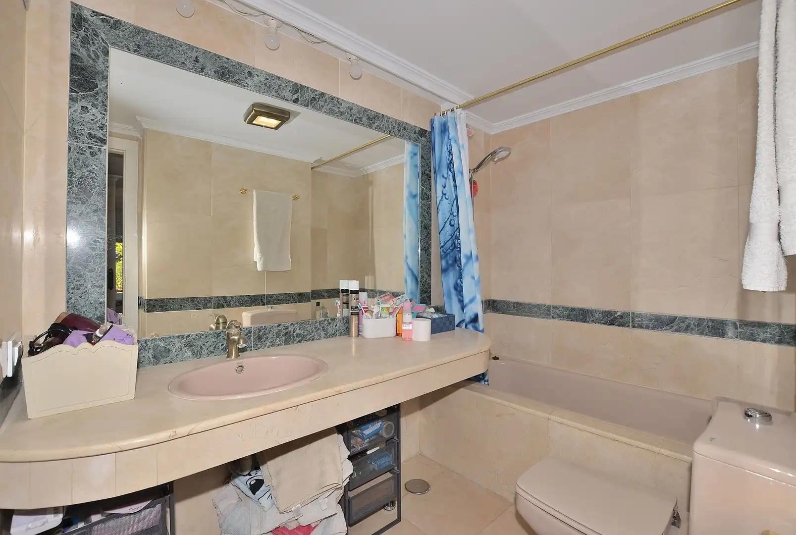 Bathroom of Duplexes for sale in Mijas  with Air Conditioner, Terrace and Oven