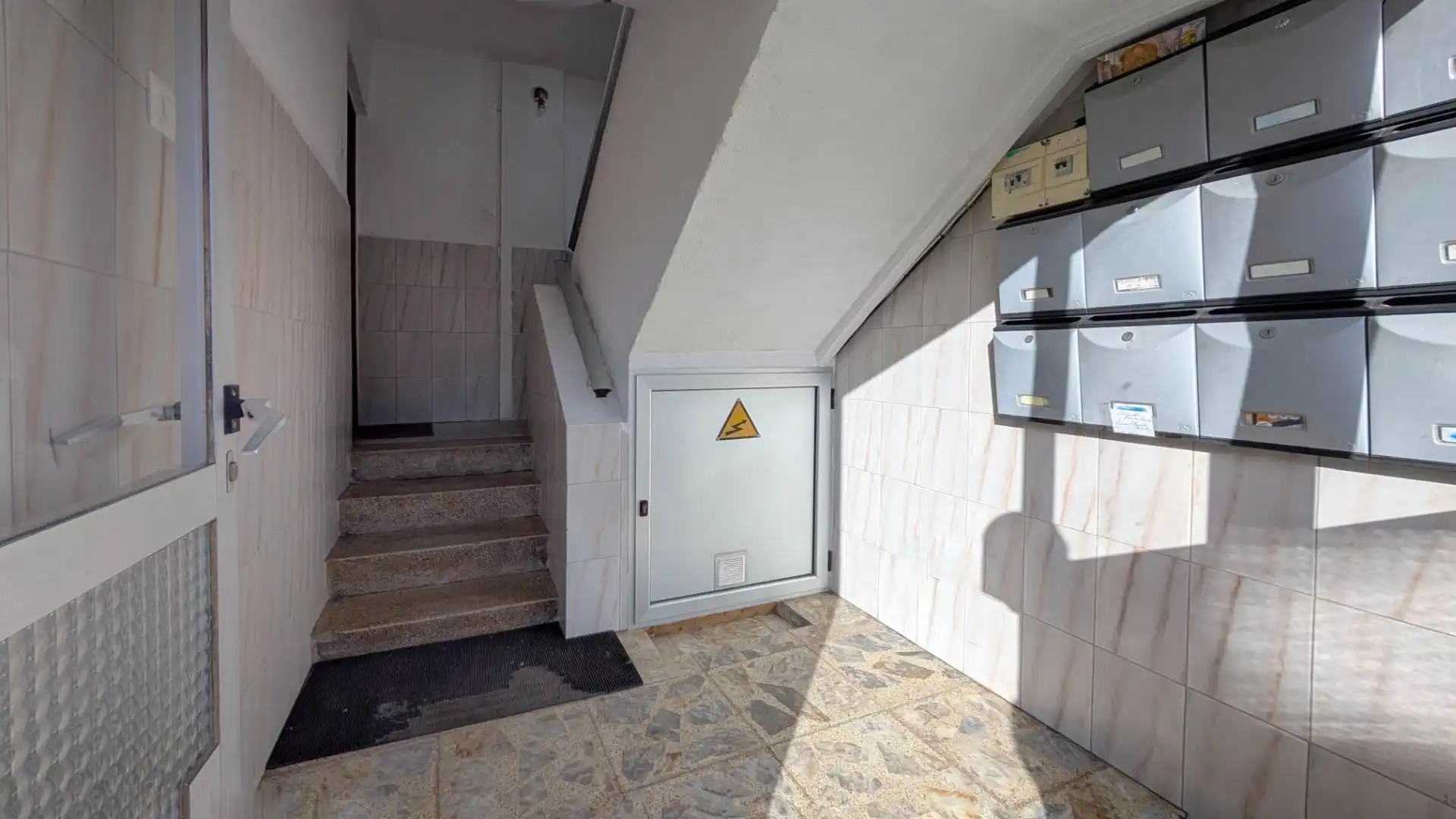 Piso en venta en Los Corrales de Buelna  con Parquet