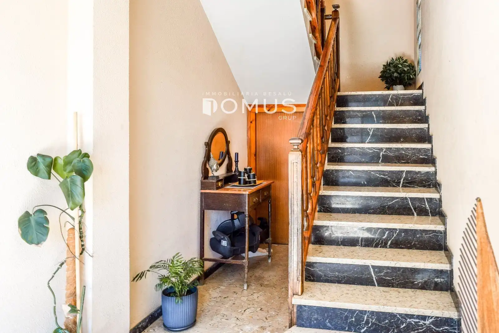 Casa o chalet en venta en Besalú con Jardín privado, Terraza y Trastero