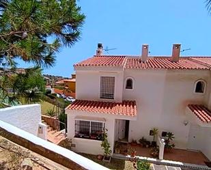 Casa adosada de lloguer a Bécquer, Rincón de la Victoria