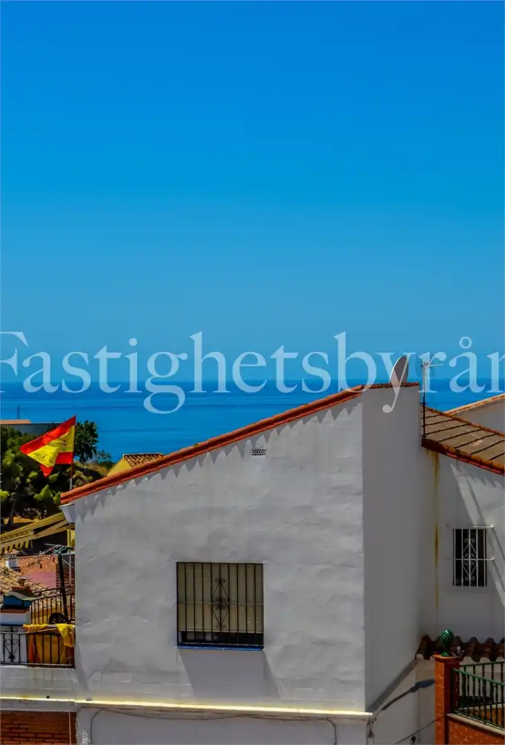 Vista exterior de Apartament en venda en Vélez-Málaga amb Aire condicionat, Terrassa i Traster