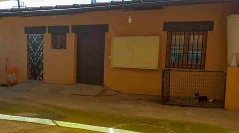 Foto 2 de Casa o xalet en venda a Calle Constitucion, Aldeacentenera, Cáceres