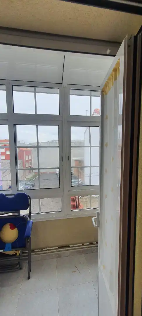 Habitación de Piso en venta en Carballo con Calefacción, Parquet y Amueblado