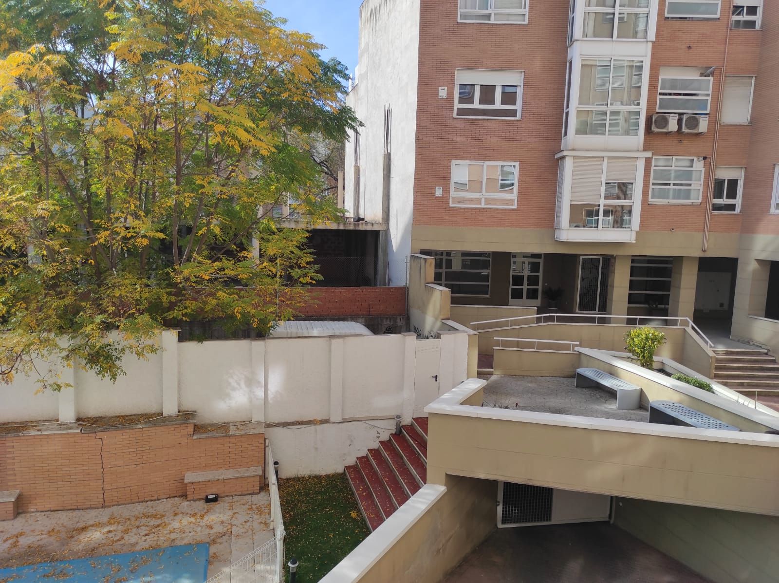 Exterior view of Flat for sale in  Madrid Capital  with Air Conditioner, Heating and Parquet flooring
