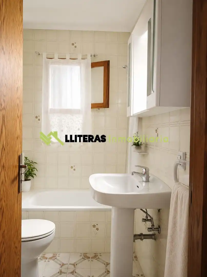 Bathroom of Country homes for sale in Inca  with Swimming Pool
