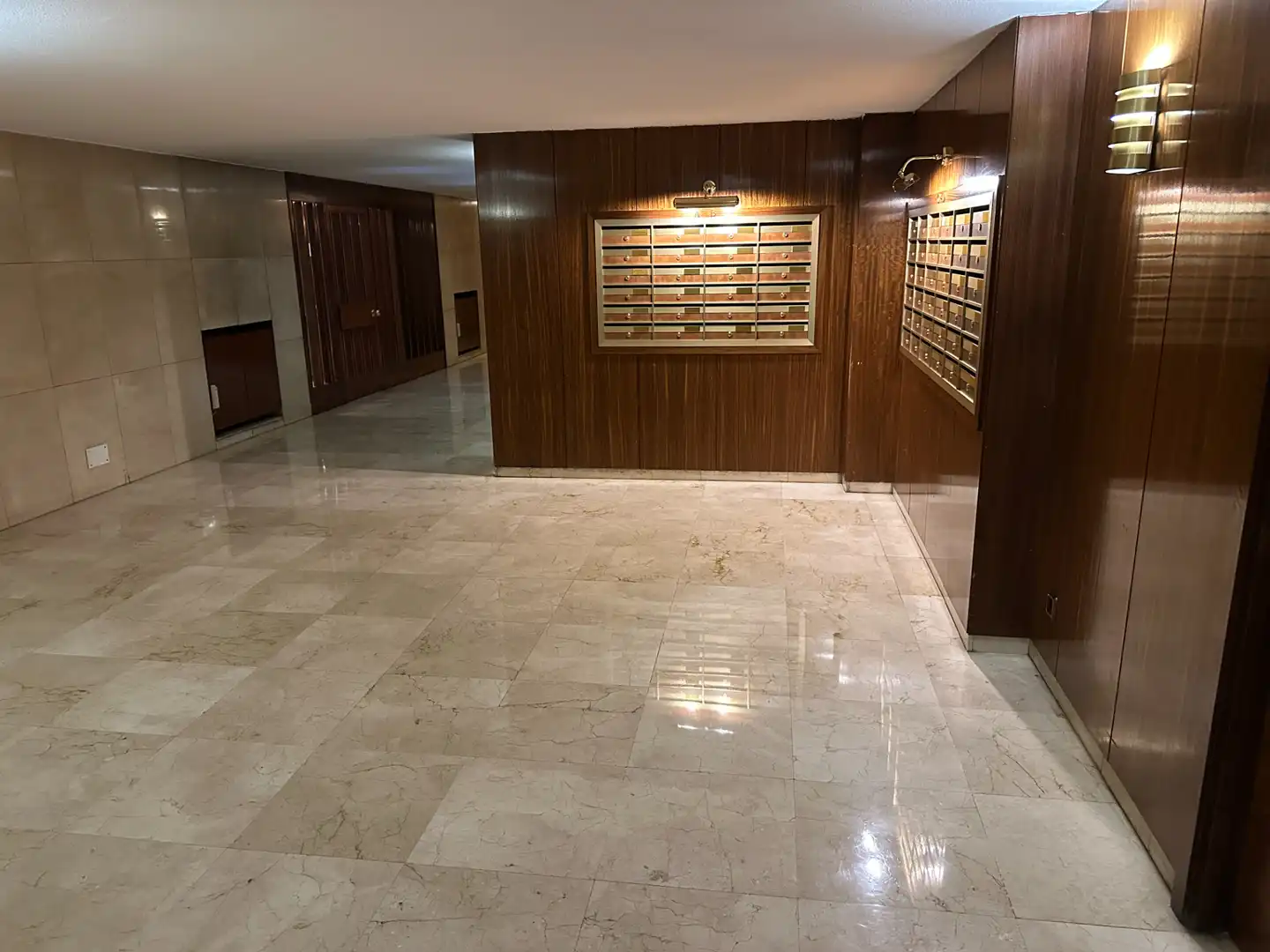 Piso en venta en Burgos con Calefacción, Parquet y Terraza