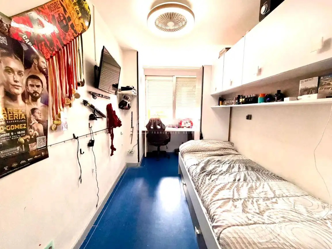 Habitación de Piso en venta en Móstoles con Aire acondicionado, Calefacción y Terraza