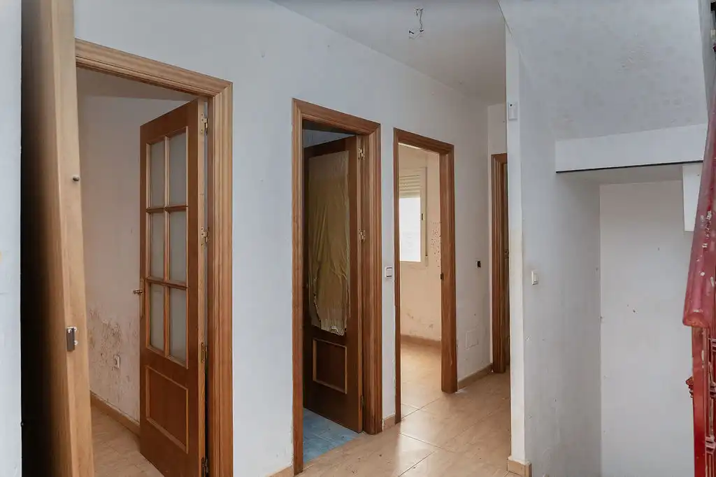 Casa adosada en venta en Jamilena