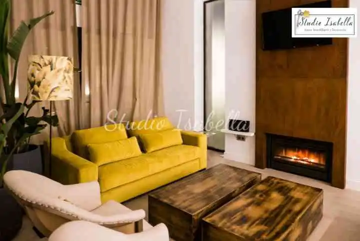 Sala d'estar de Casa o xalet en venda en Cobisa amb Aire condicionat, Calefacció i Jardí privat