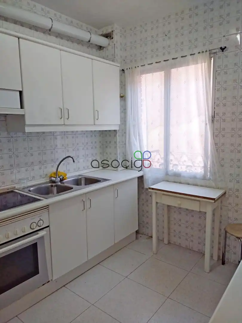 Cocina de Piso en venta en Yunquera de Henares con Calefacción y Terraza