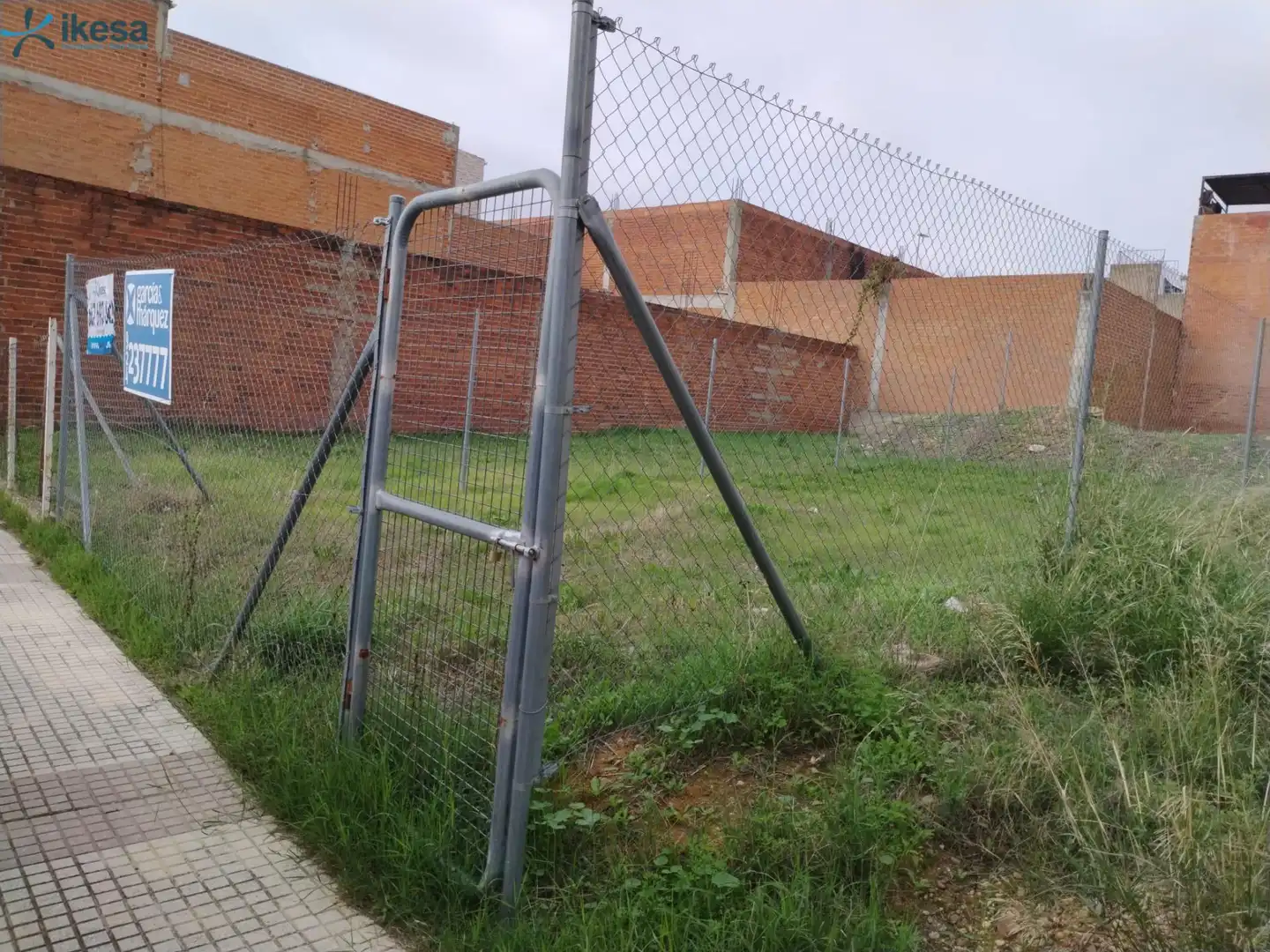 Terreny residencial en venda a Carretera de Sevilla - Los Montitos