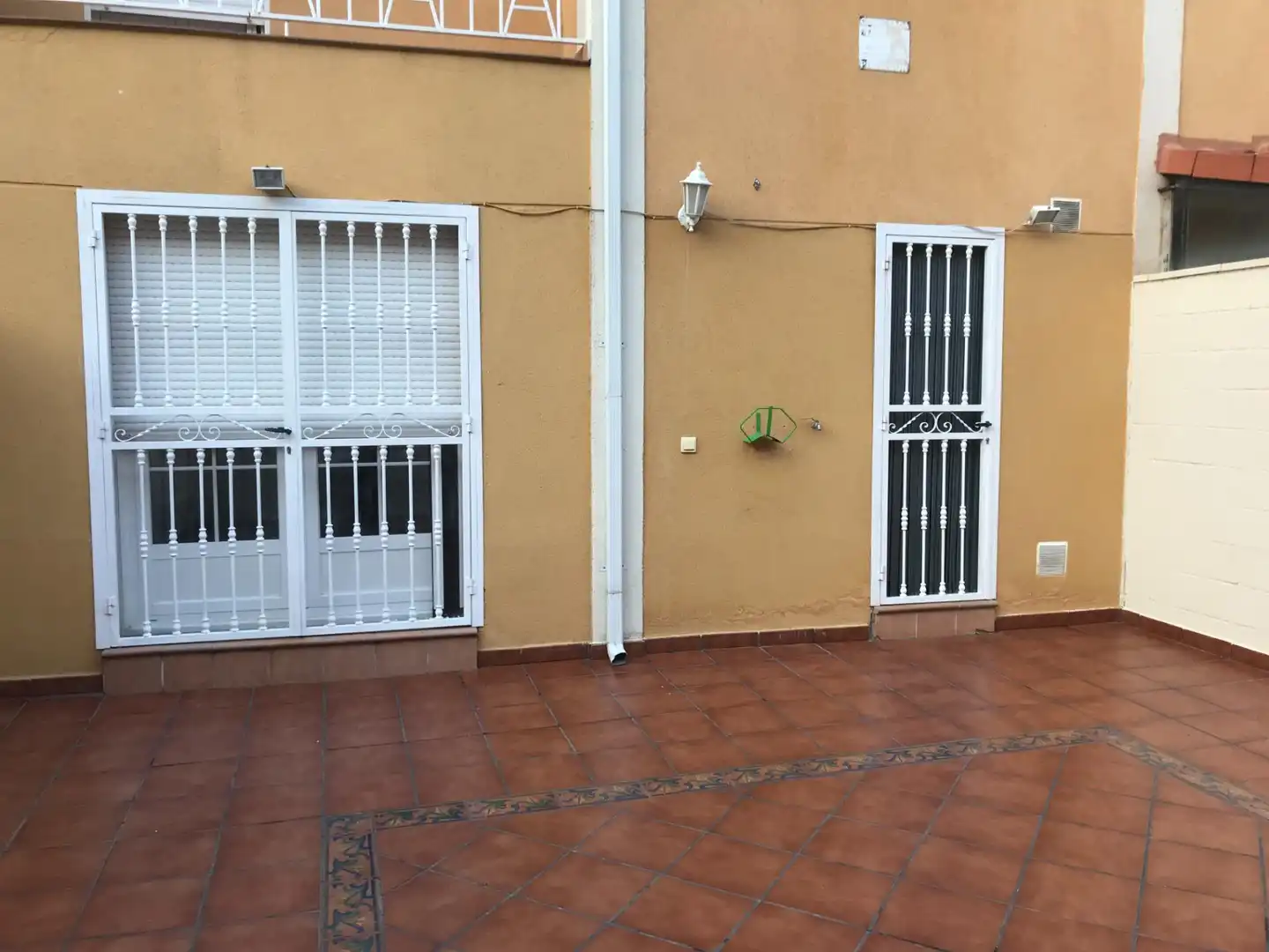 Terrace of Detached homes for sale in Alovera, Guadalajara