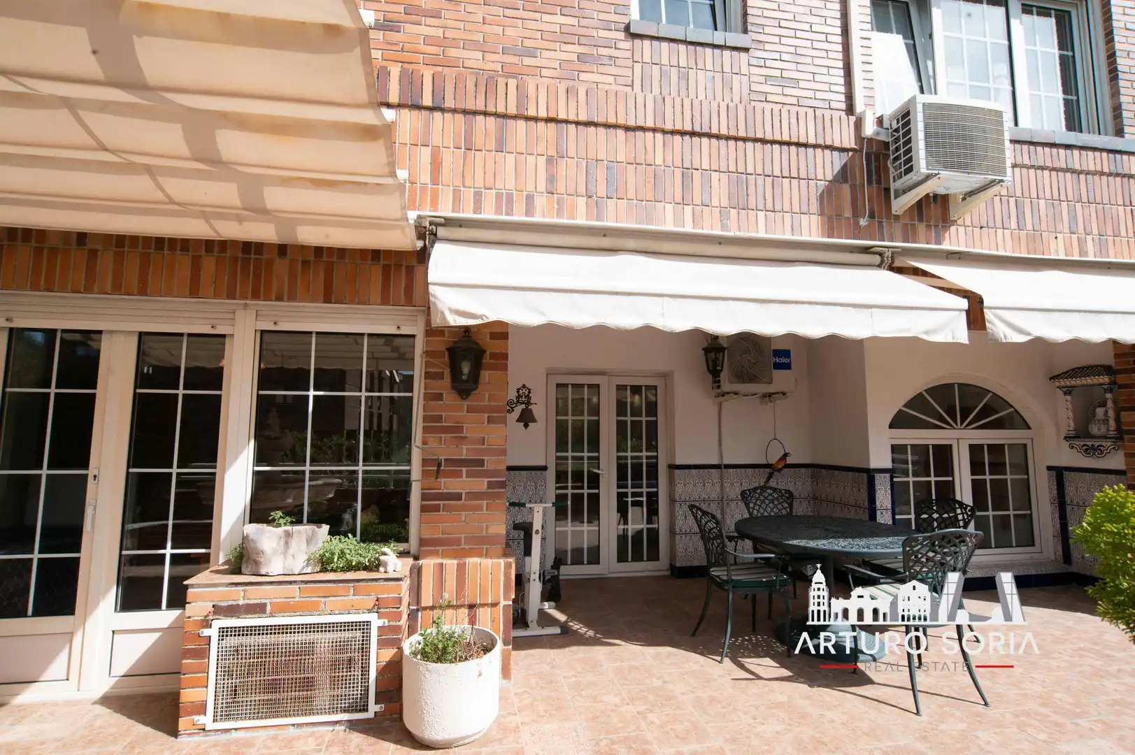 Maisonette zur Miete in Calle de Pérez Cidón, Concepción