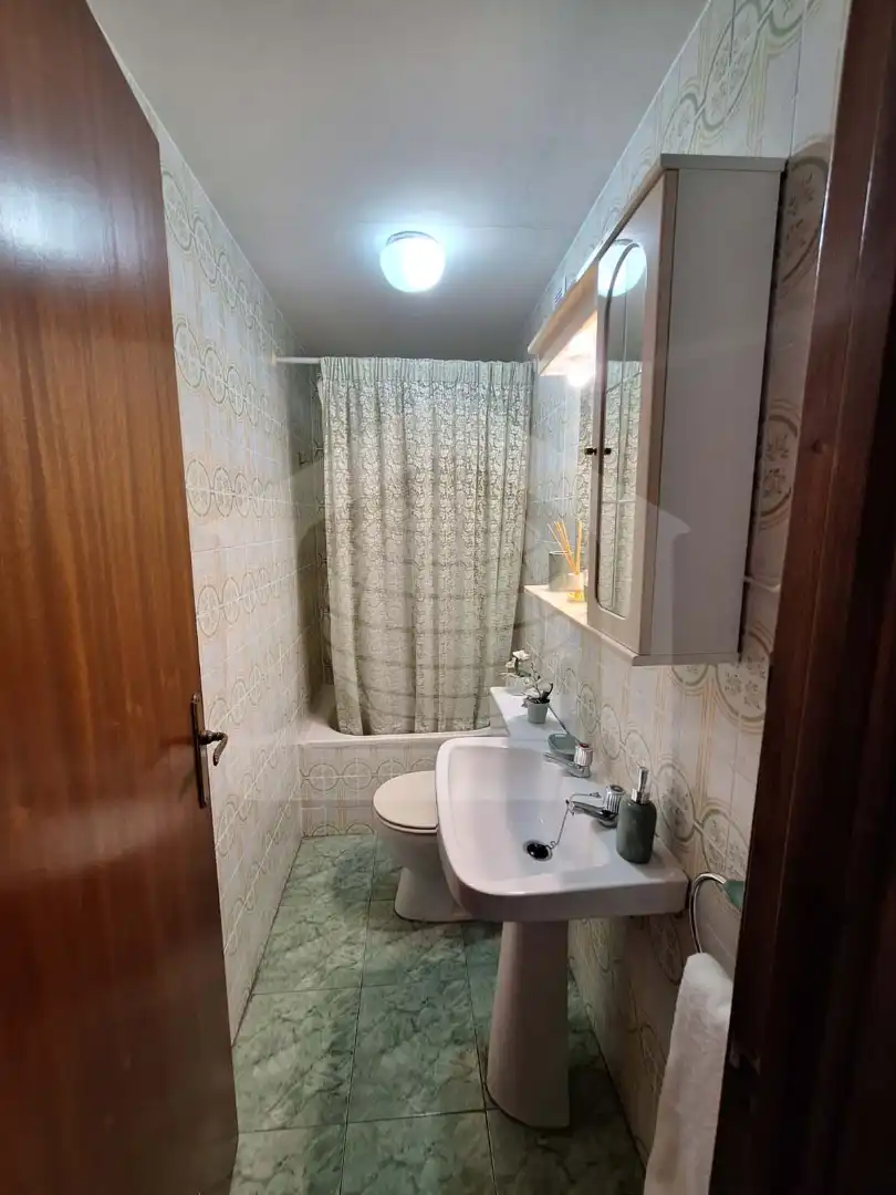 Baño de Piso en venta en Málaga con Aire acondicionado y Amueblado