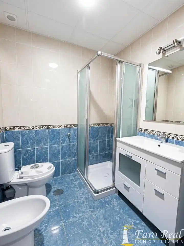 Bany de Pis en venda en Sanlúcar de Barrameda amb Aire condicionat