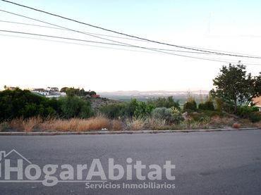 Terreny residencial en venda a Avenida RIO TURIA -SAN MIGUEL