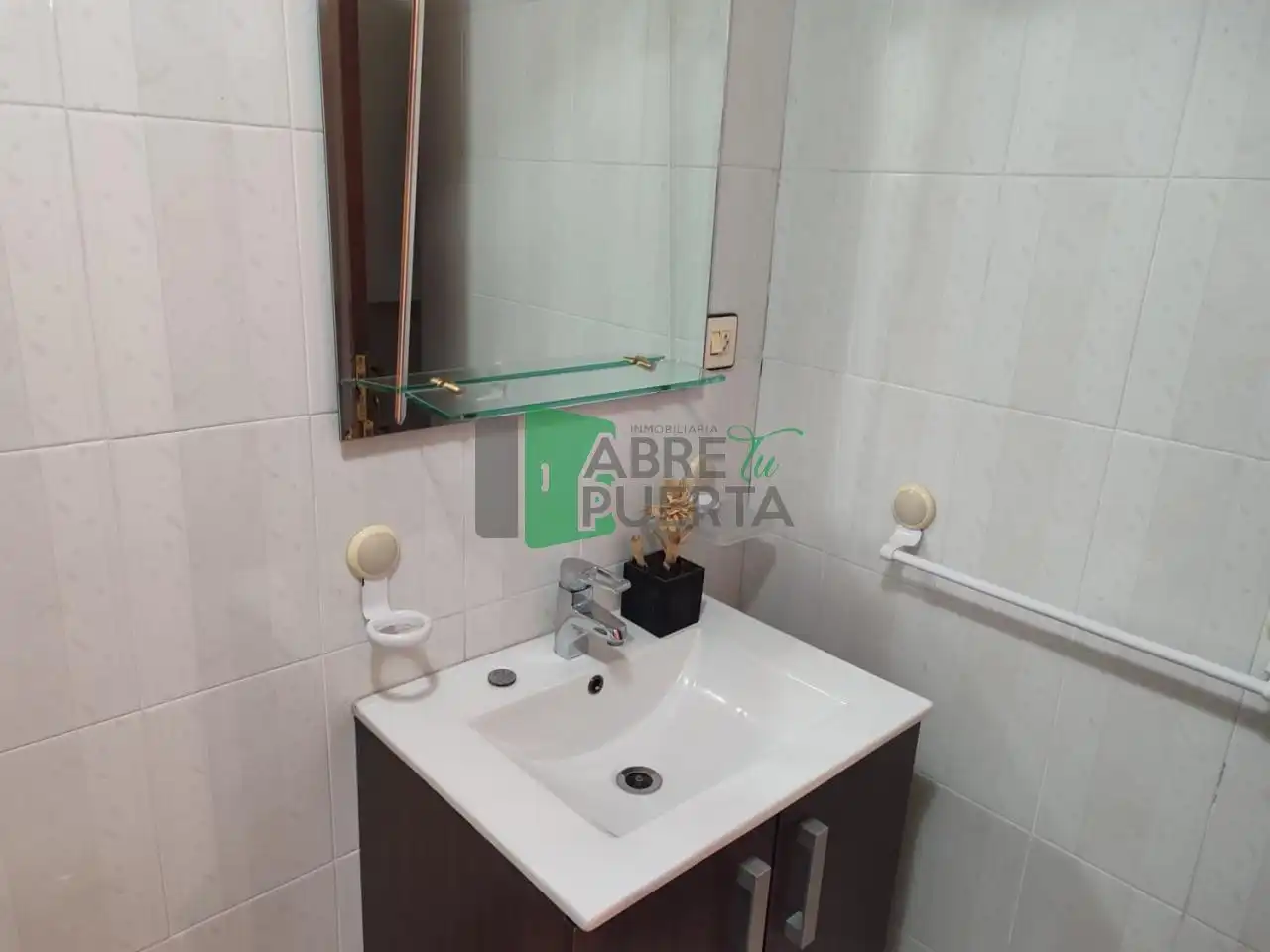 Baño de Piso en venta en Ourense Capital  con Calefacción, Parquet y Trastero